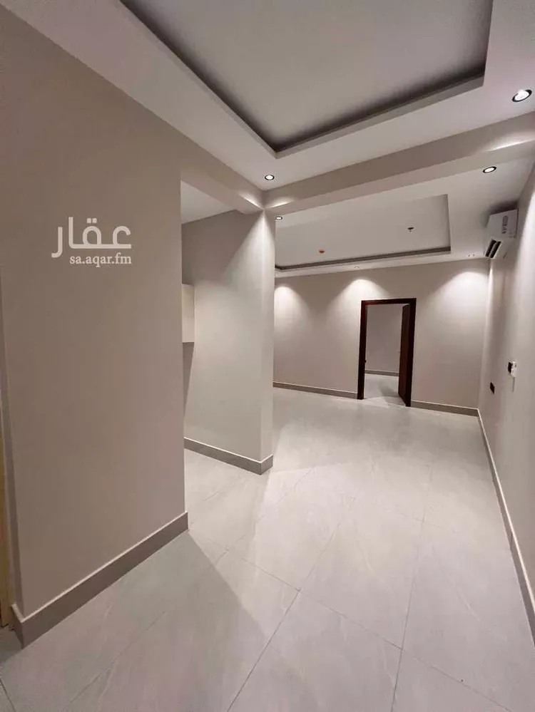 عمارة للبيع في شارع العطايا, حي الجنادرية, مدينة الرياض, منطقة الرياض 11