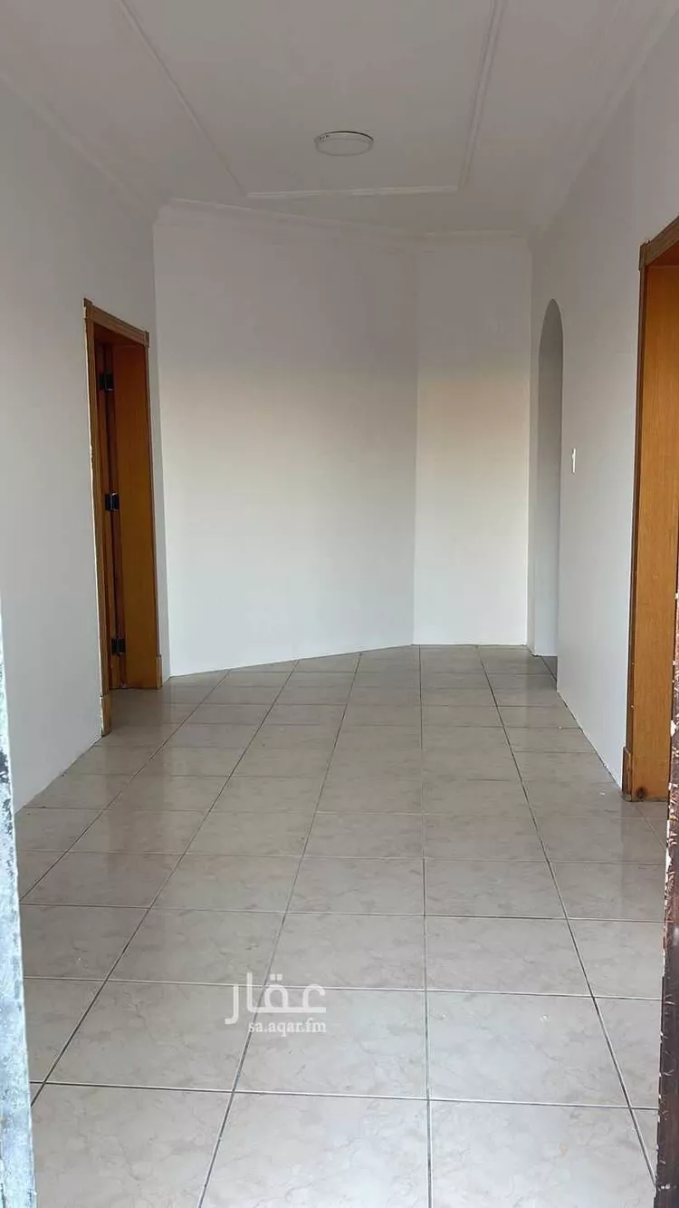 دور للإيجار في شارع ابو هريره ، حي الدوحة الجنوبية ، الظهران ، الدمام صورة 5