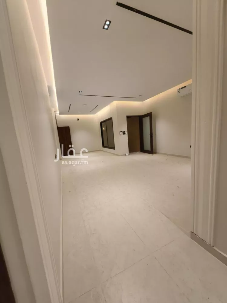 دور للإيجار في شارع صالح كمال الدين, حي عكاظ, مدينة الرياض, منطقة الرياض 6