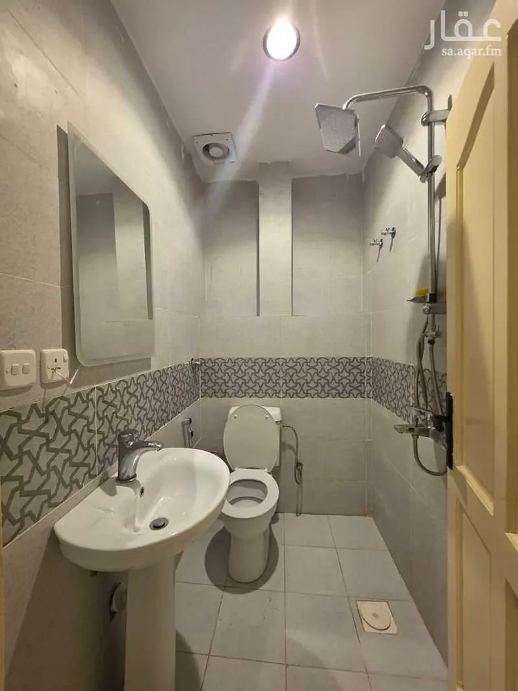 عمارة للإيجار في شارع طلعت رضا, حي السليمانية, مدينة جدة, منطقة مكة المكرمة صورة 4