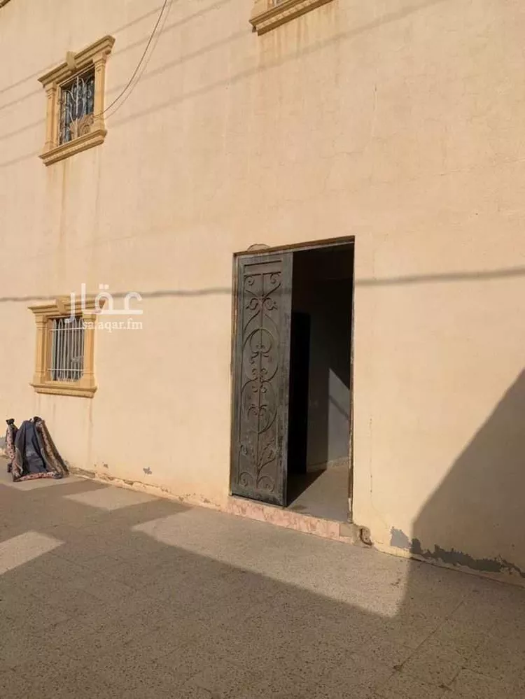 فيلا للبيع في شارع الفتح ، حي اليرموك ، المجمعة ، المجمعة
