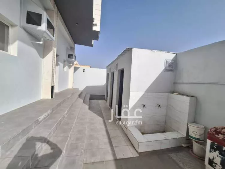 غرفة للإيجار في شارع الدكتور حسن بهاء الدين قرمل, حي الصالحية, مدينة جدة, منطقة مكة المكرمة