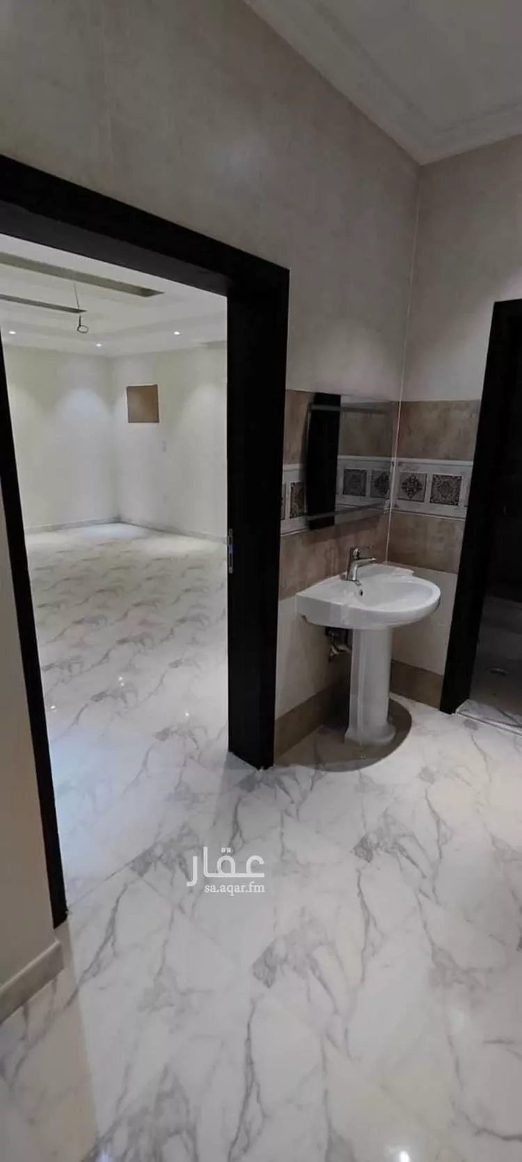 شقة للإيجار في شارع الدكتور حسن بهاء الدين قرمل, حي الصالحية, مدينة جدة, منطقة مكة المكرمة صورة 5