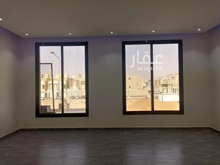 فيلا للبيع في شارع عفيفة بنت أحمد, حي الرمال, مدينة الرياض, منطقة الرياض صورة 5