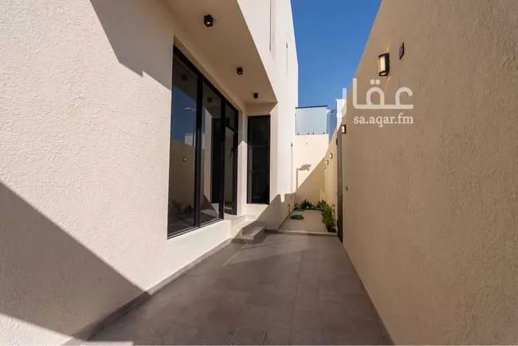 دور للبيع في شارع أبي جعفر الحسيني, حي العليا, مدينة الرياض, منطقة الرياض صورة 3