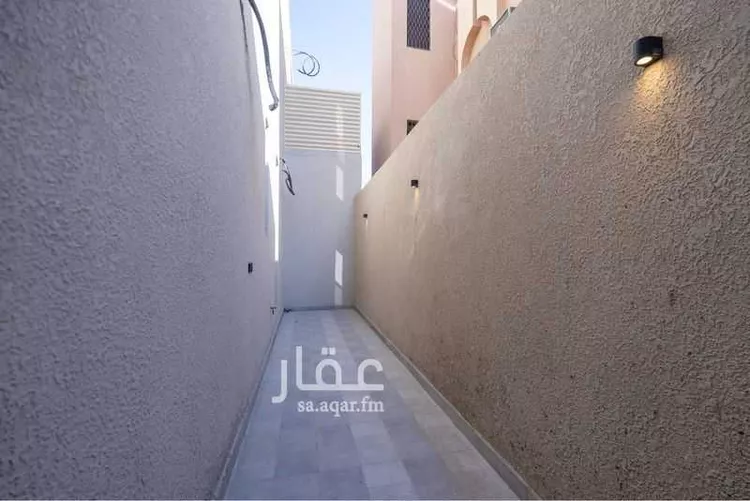 دور للبيع في شارع الاطاولة, حي أم الحمام الغربي, مدينة الرياض, منطقة الرياض 18