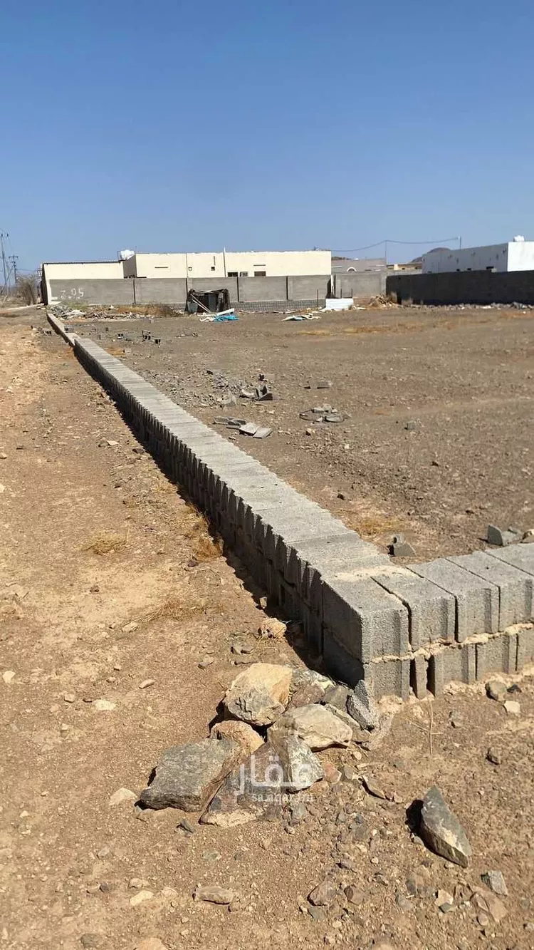 أرض للبيع في شارع عبدالعزيز ابن الحصين ، حي وادي البطان ، المدينة المنورة ، منطقة المدينة المنورة صورة 2