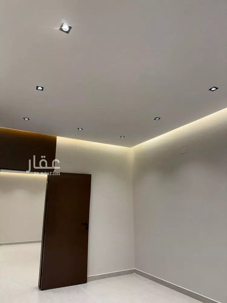 دور للبيع في شارع محمد بن شريك, حي البيان, مدينة الرياض, منطقة الرياض صورة 2