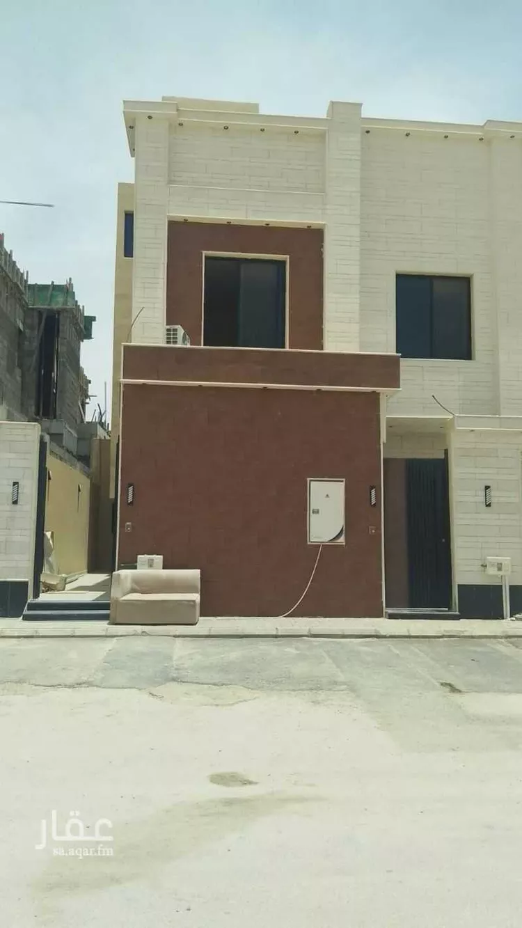 Floor for Sale in Riyadh Dirab
