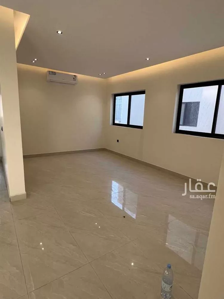 دور للإيجار في شارع زيد بن خارجة ، حي الزهرة ، الرياض ، منطقة الرياض صورة 3