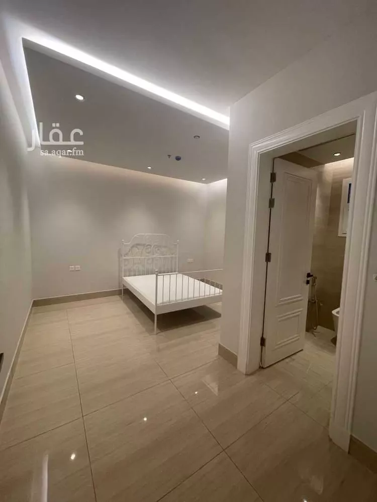 شقة للبيع في شارع الامير مقرن بن عبدالعزيز, حي مغرزات, مدينة الرياض, منطقة الرياض صورة 5