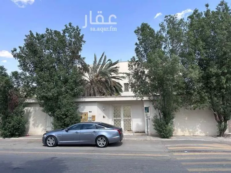 فيلا للإيجار في شارع الشيخ عبدالله أبابطين, حي الريان, مدينة الرياض, منطقة الرياض