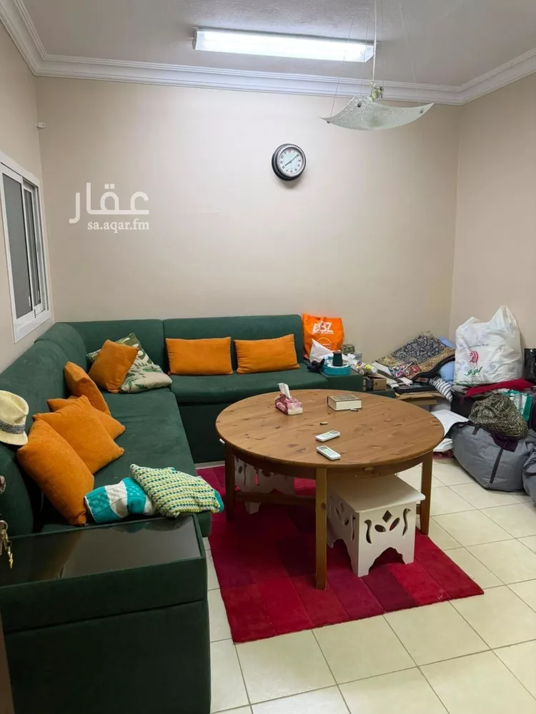 شقة للبيع في شارع صفاقس, حي غرناطة, مدينة الرياض, منطقة الرياض