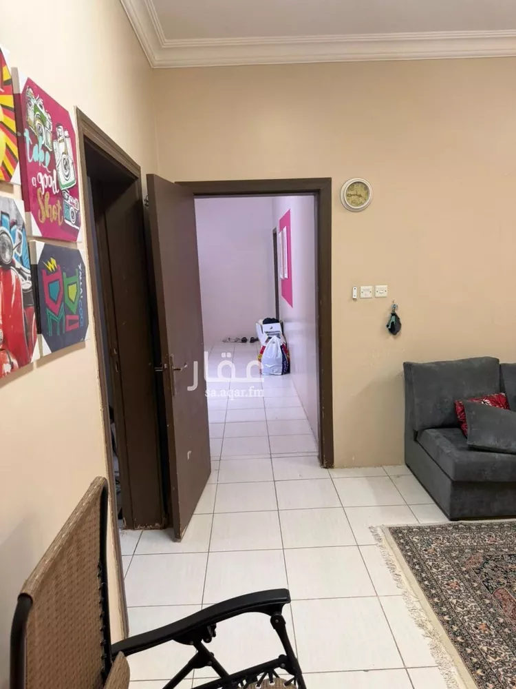 شقة للبيع في شارع صفاقس, حي غرناطة, مدينة الرياض, منطقة الرياض 9