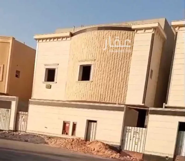 فيلا للبيع في شارع الدرامي, حي لبن, مدينة الرياض, منطقة الرياض صورة 2