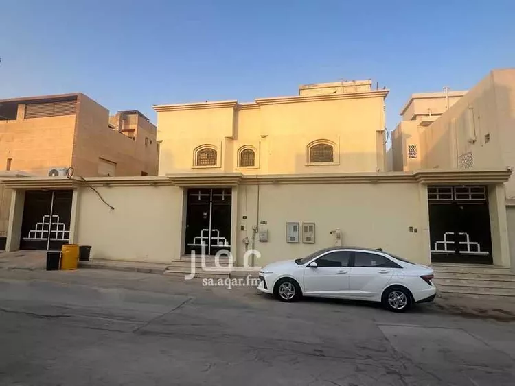 فيلا للبيع في شارع الزريقات, حي ظهرة البديعة, مدينة الرياض, منطقة الرياض صورة 2