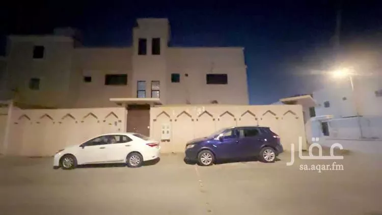 فيلا للبيع في شارع جبل مرة, حي العريجاء الغربي, مدينة الرياض, منطقة الرياض صورة 3
