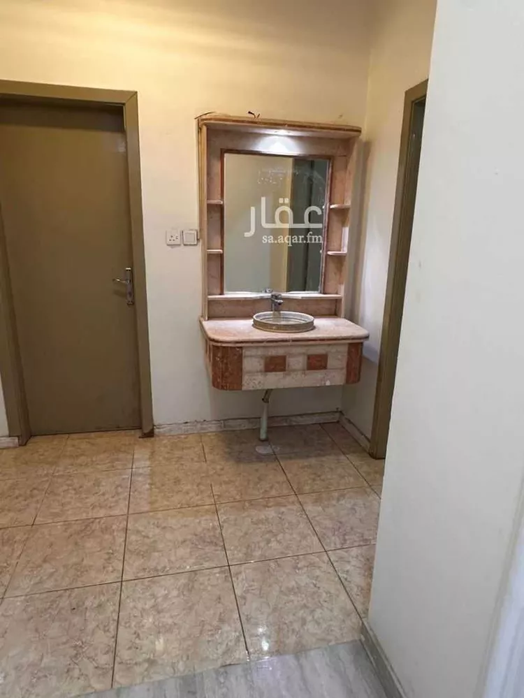 شقة للإيجار في شارع صامطة, حي ظهرة لبن, مدينة الرياض, منطقة الرياض 15