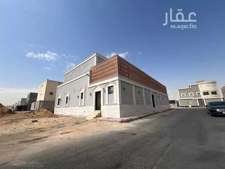 فيلا للبيع في شارع إبراهيم بن خليل الكردي, حي المهدية, مدينة الرياض, منطقة الرياض صورة 2