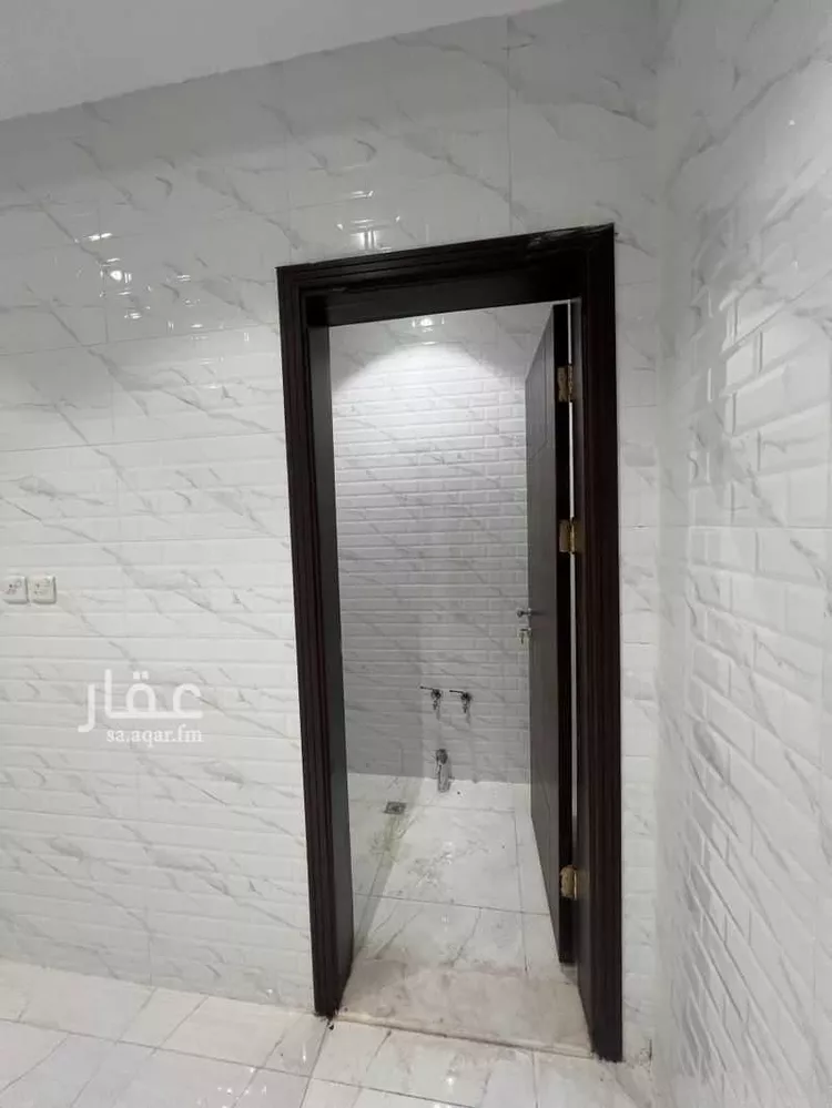 شقة للبيع في شارع اسامة م, حي الواحة, مدينة جدة, منطقة مكة المكرمة صورة 3