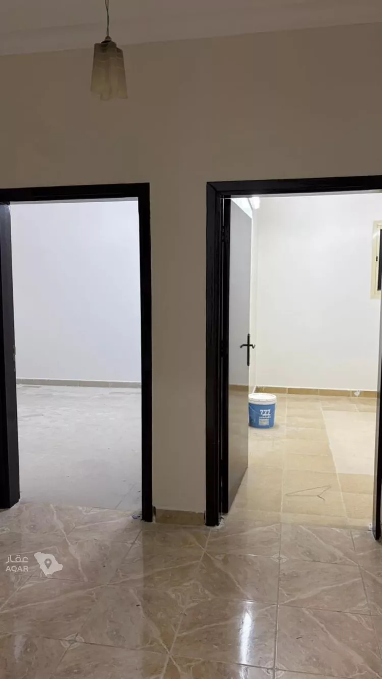 شقة للإيجار في شارع وادي الخضارم, حي بدر, مدينة الرياض, منطقة الرياض 5