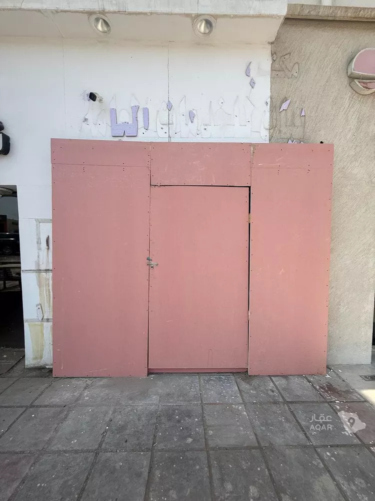 Shop for Rent in Medina Al Eskan صورة 2