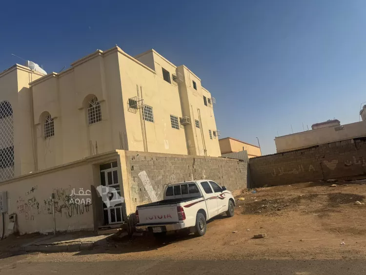 Building for Sale in Sharorah Al Faisaliah صورة 2