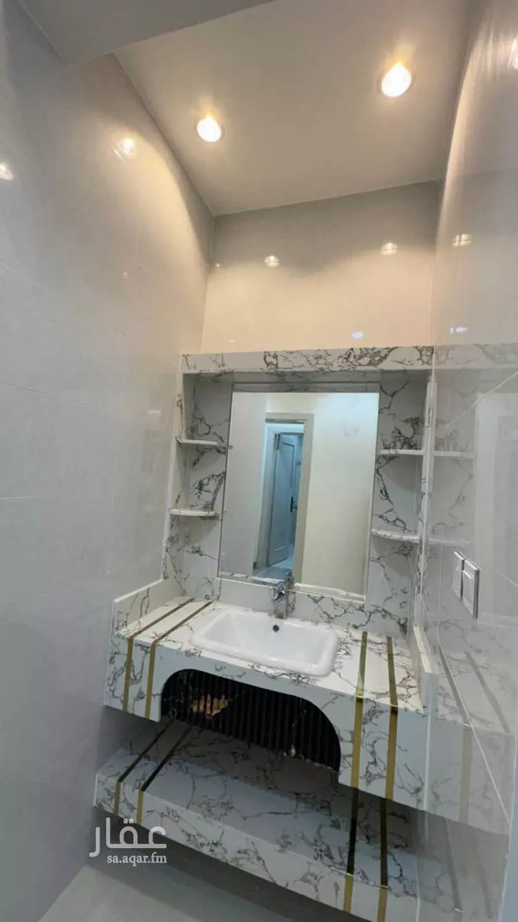 شقة للبيع في شارع النبهانية, حي البوادي, مدينة تبوك, منطقة تبوك صورة 4