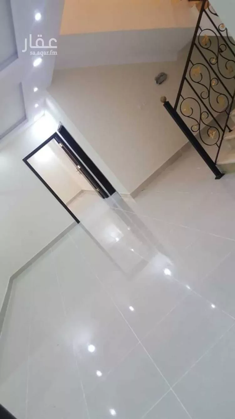 فيلا للإيجار في حي ، شارع أبي محمد الأصبهاني ، حي الكوثر ، جدة ، جدة صورة 3