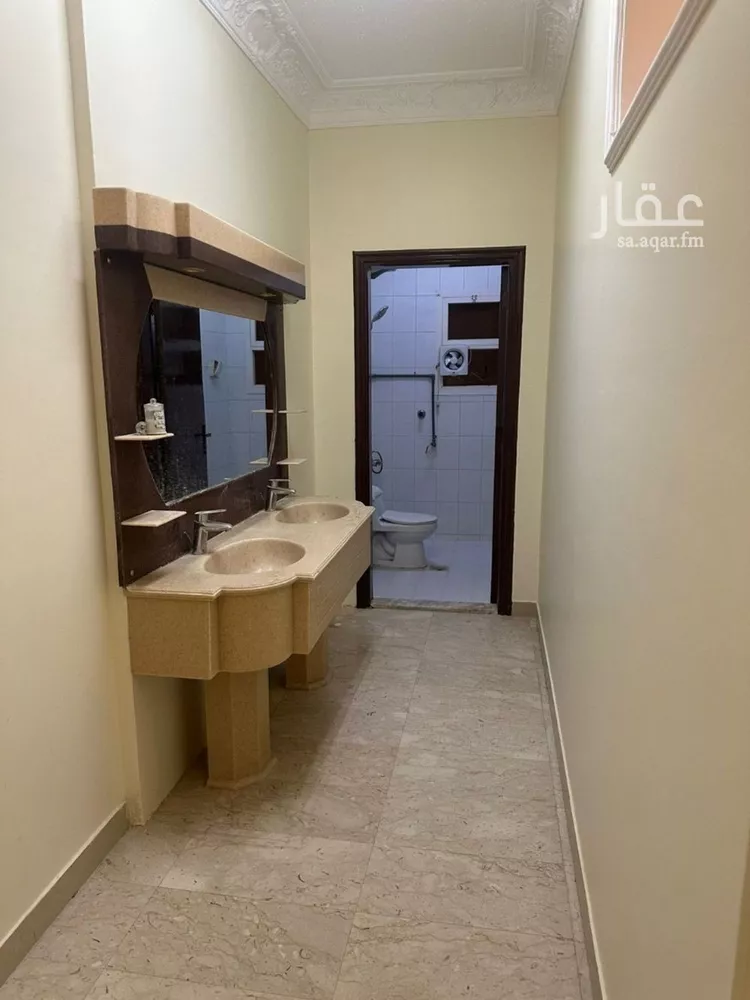 فيلا للبيع في شارع الطرفاء, حي الملك فيصل, مدينة الرياض, منطقة الرياض صورة 2