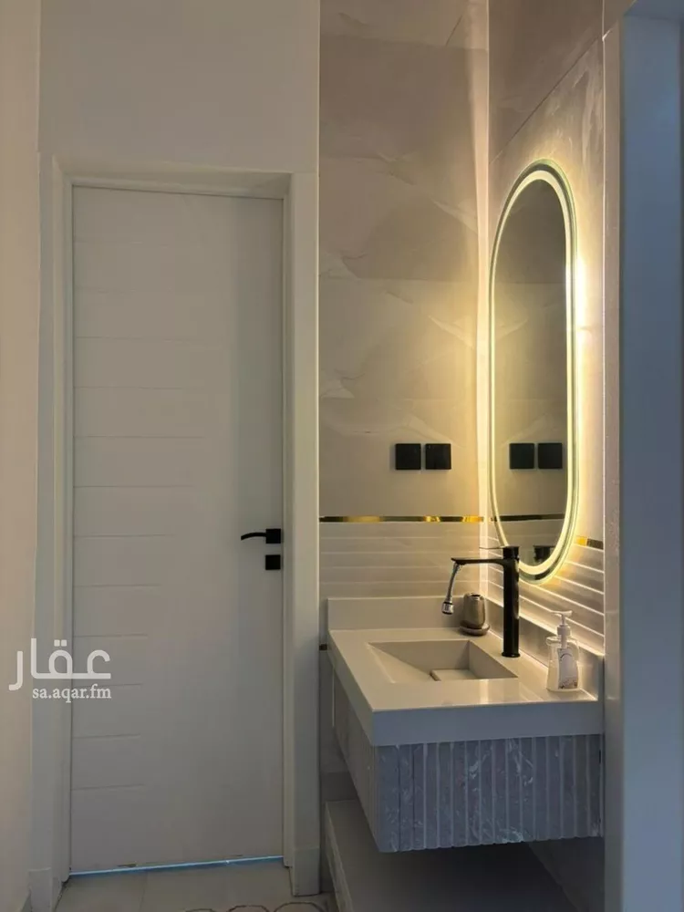 فيلا للبيع في حي العريجاء الأوسط, مدينة الرياض, منطقة الرياض صورة 2