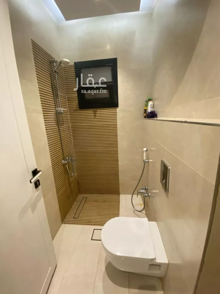 فيلا للبيع في شارع الطوال, حي الجنادرية, مدينة الرياض, منطقة الرياض صورة 4