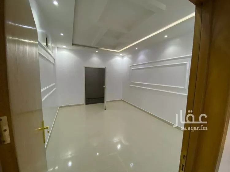 فيلا للبيع في شارع فضل الله بن عبدالله الطبري, حي الرمال, مدينة الرياض, منطقة الرياض 10