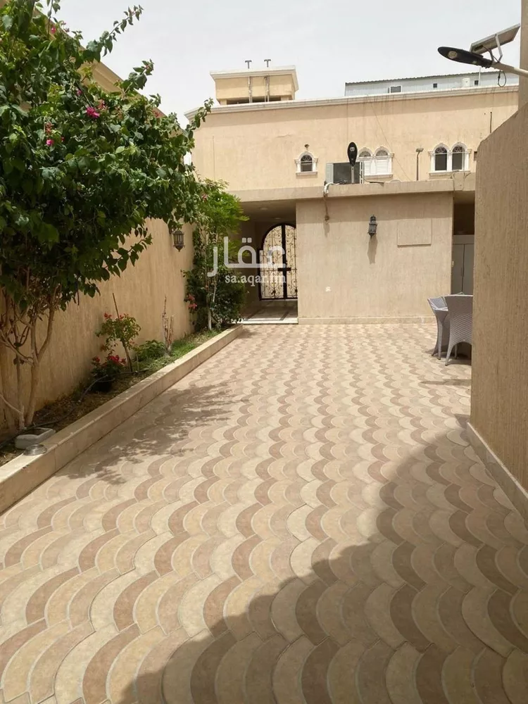 فيلا للبيع في شارع أبي الحسن الرشيدي, حي المروج, مدينة الرياض, منطقة الرياض صورة 2