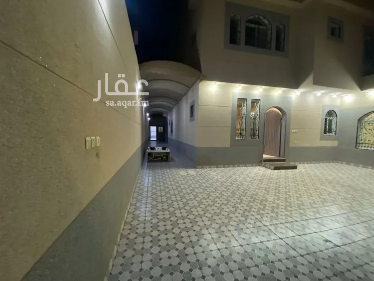 فيلا للبيع في شارع فضل الله بن عبدالله الطبري, حي الرمال, مدينة الرياض, منطقة الرياض 6
