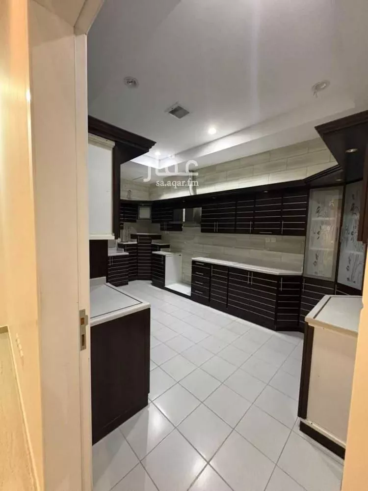 فيلا للإيجار في شارع عمر الهواري ، حي القيروان ، الرياض ، منطقة الرياض صورة 3