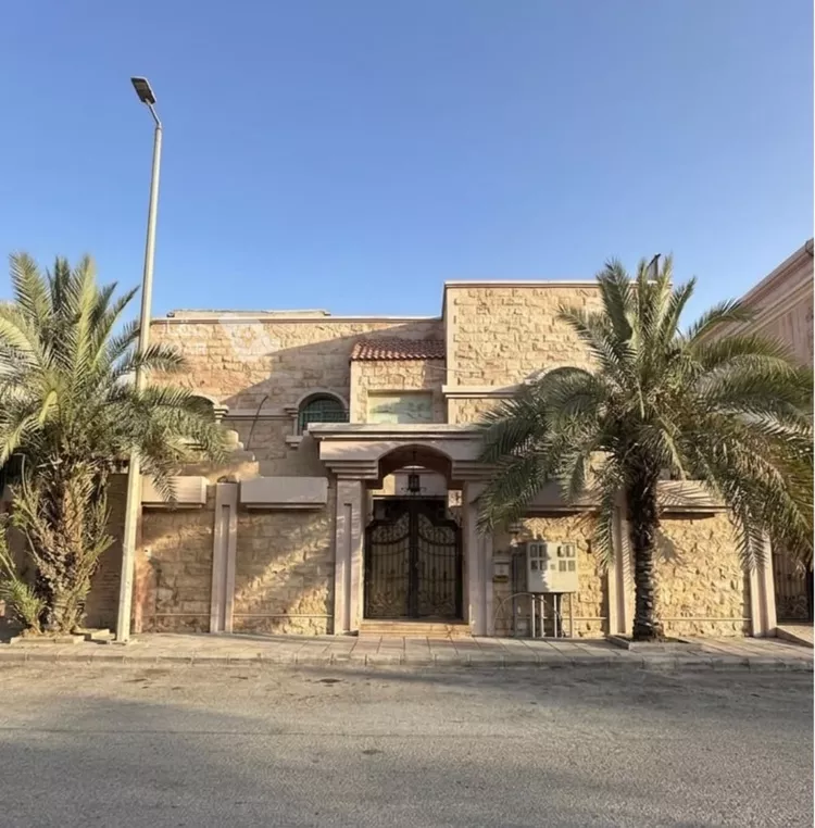 دور للبيع في شارع ابو الرضا المقرئ, حي الجسر, مدينة الخبر, المنطقة الشرقية 7