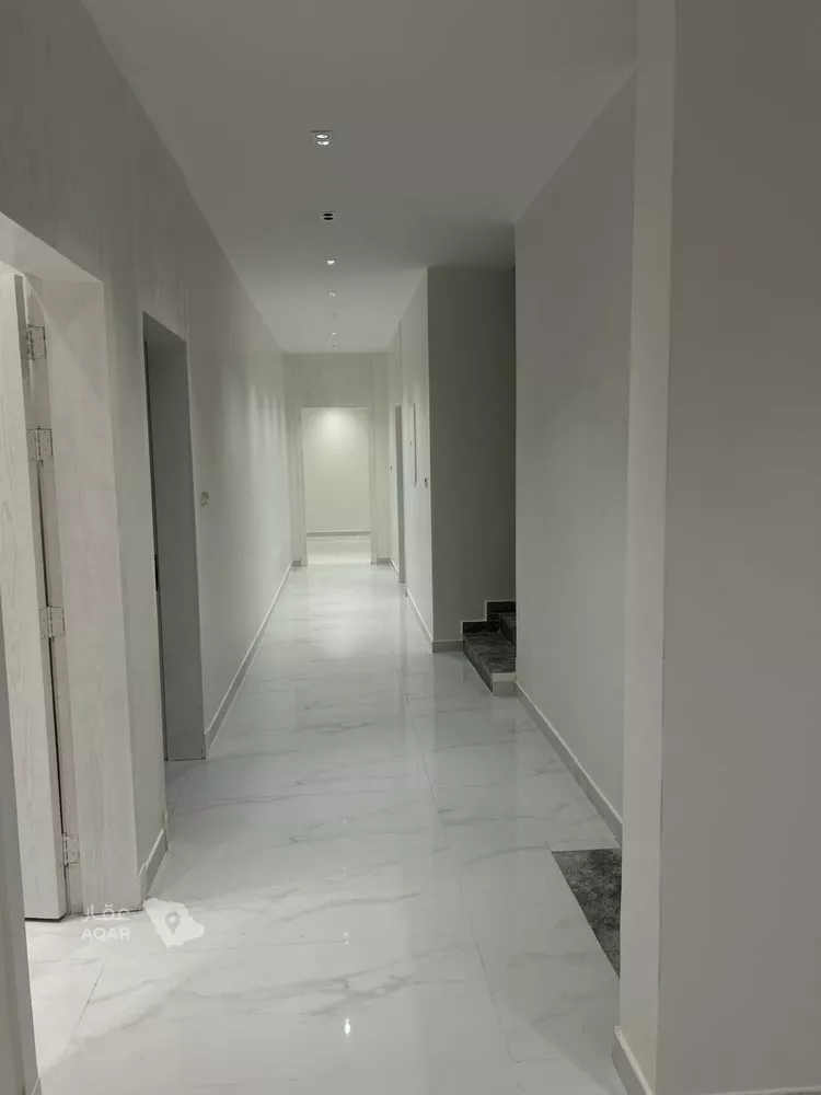 فيلا للبيع في شارع إسماعيل بن صبيح, حي المهدية, مدينة الرياض, منطقة الرياض 17