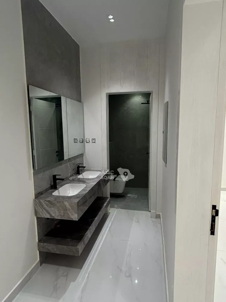 Villa for Sale in Riyadh Al Mahdiyah