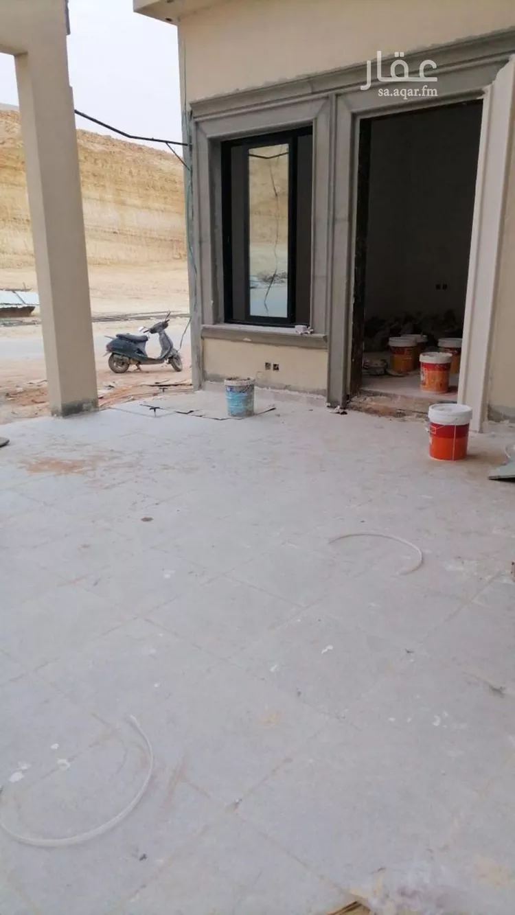 فيلا للبيع في شارع الحاتمي, حي النظيم, مدينة الرياض, منطقة الرياض 6