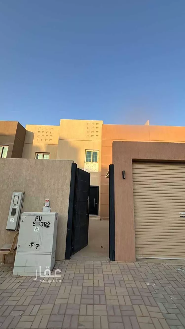 فيلا للإيجار في شارع أحمد الحسباني, حي مطار الملك خالد الدولي, مدينة الرياض, منطقة الرياض صورة 5