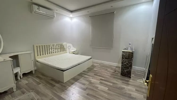 Floor for Rent in Riyadh Al Arid 6