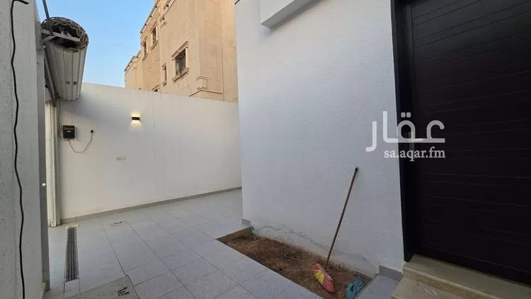 دور للبيع في شارع عرفات, حي الدار البيضاء, مدينة الرياض, منطقة الرياض صورة 3