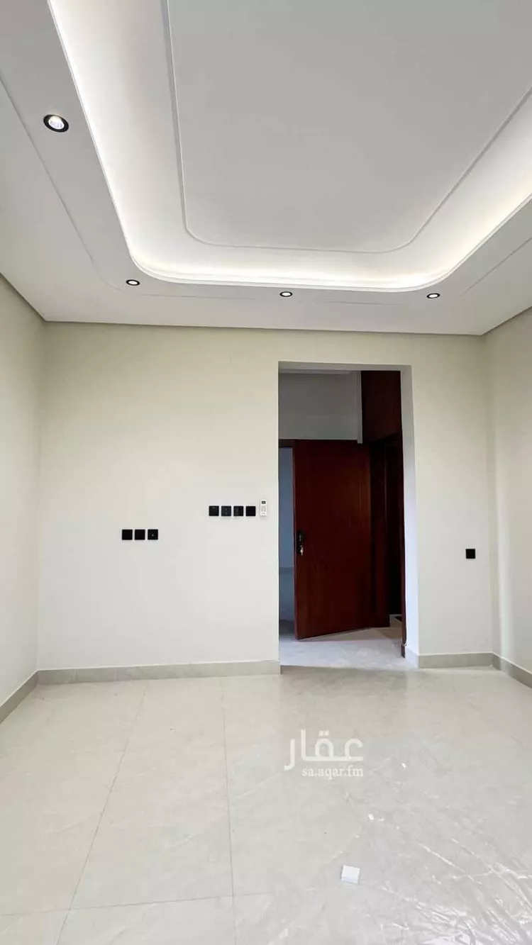 شقة للإيجار في شارع عيسى يحيي عامر العسيري ، حي المحالة ، أبها ، منطقة عسير صورة 4