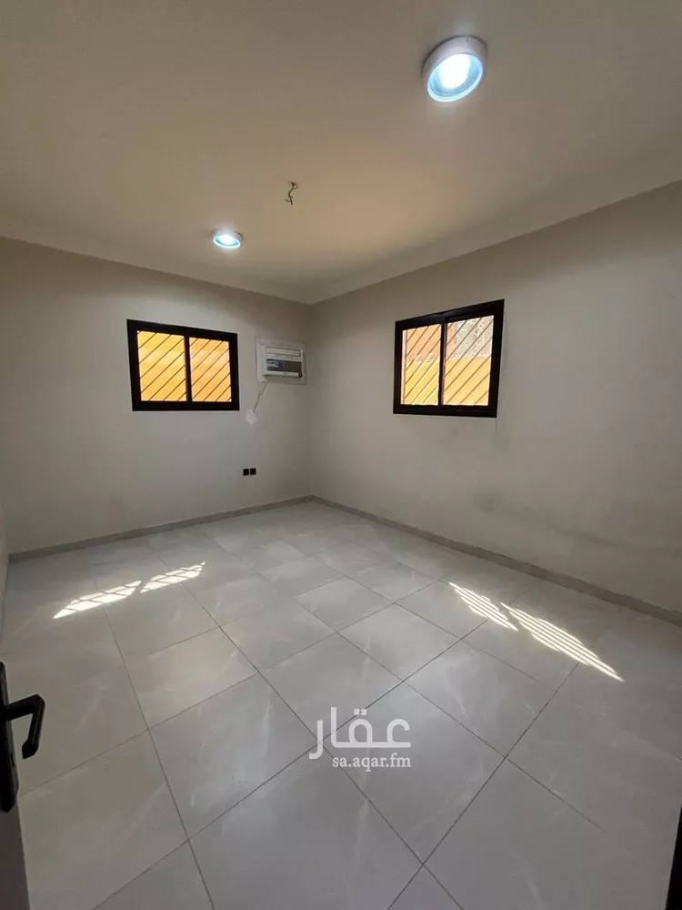 شقة للإيجار في شارع العزيزيه, حي العزيزية, مدينة الرياض, منطقة الرياض