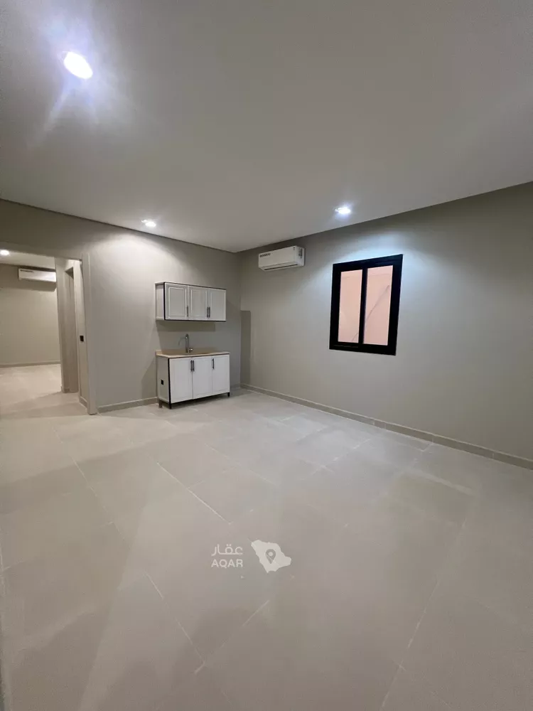 فيلا للبيع في شارع إبراهيم آل مبارك, حي الرمال, مدينة الرياض, منطقة الرياض 7