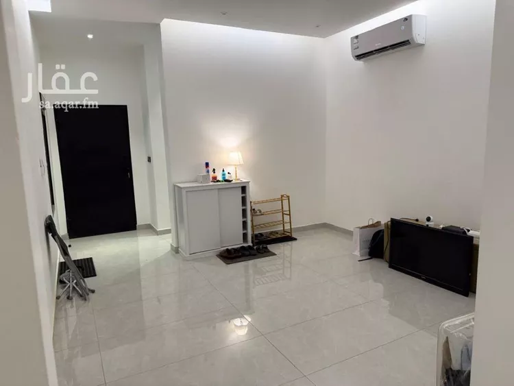Floor for Rent in Riyadh Al Malaz