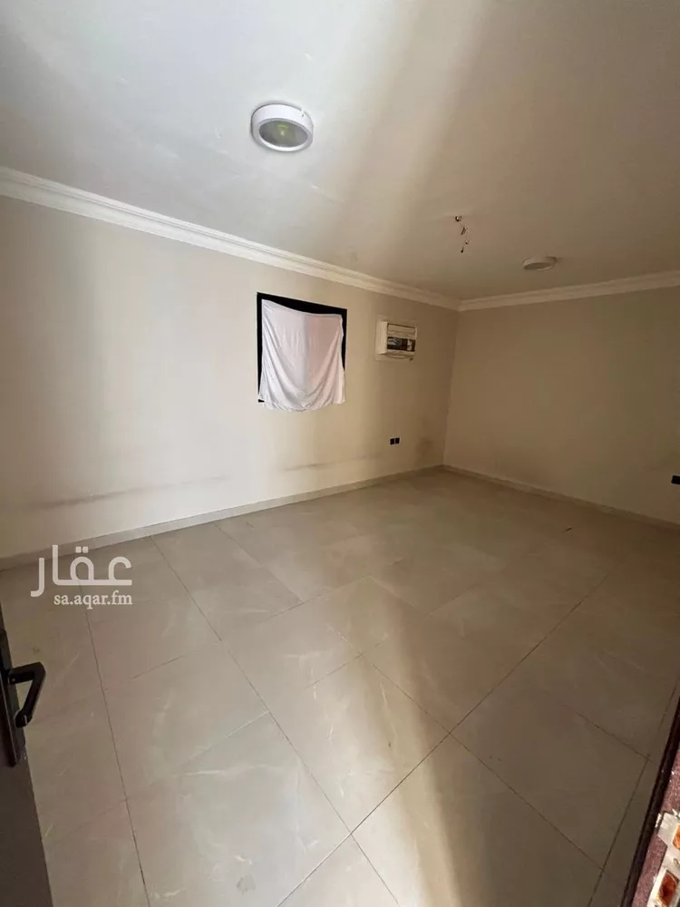 شقة للإيجار في شارع العزيزيه, حي العزيزية, مدينة الرياض, منطقة الرياض صورة 3