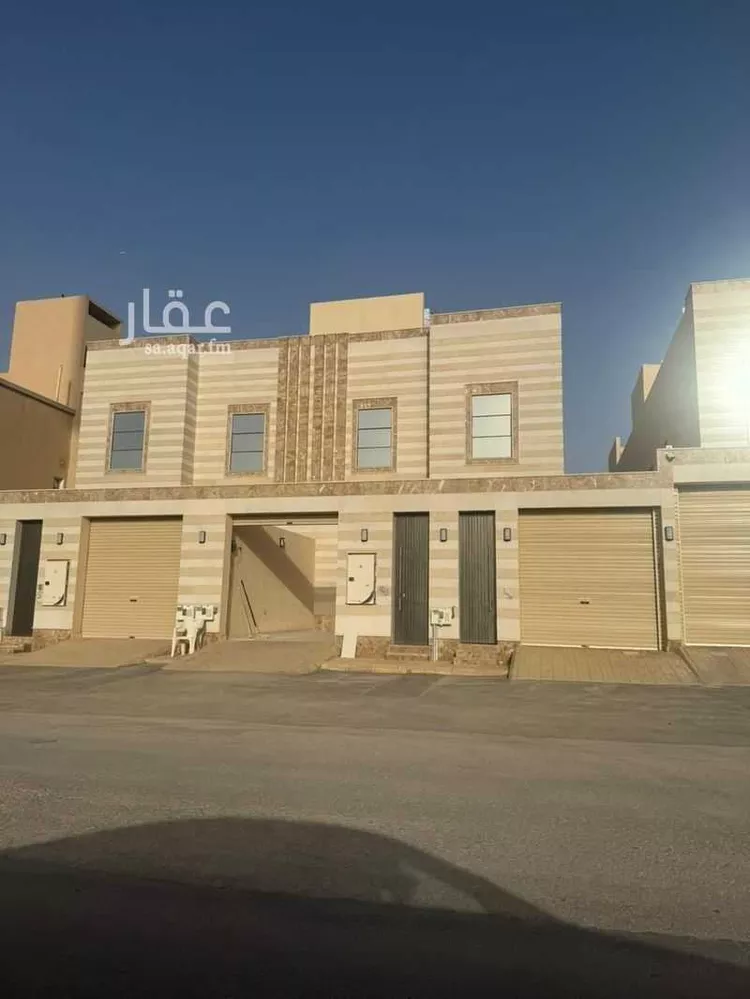فيلا للبيع في شارع خوارزم, حي عكاظ, مدينة الرياض, منطقة الرياض