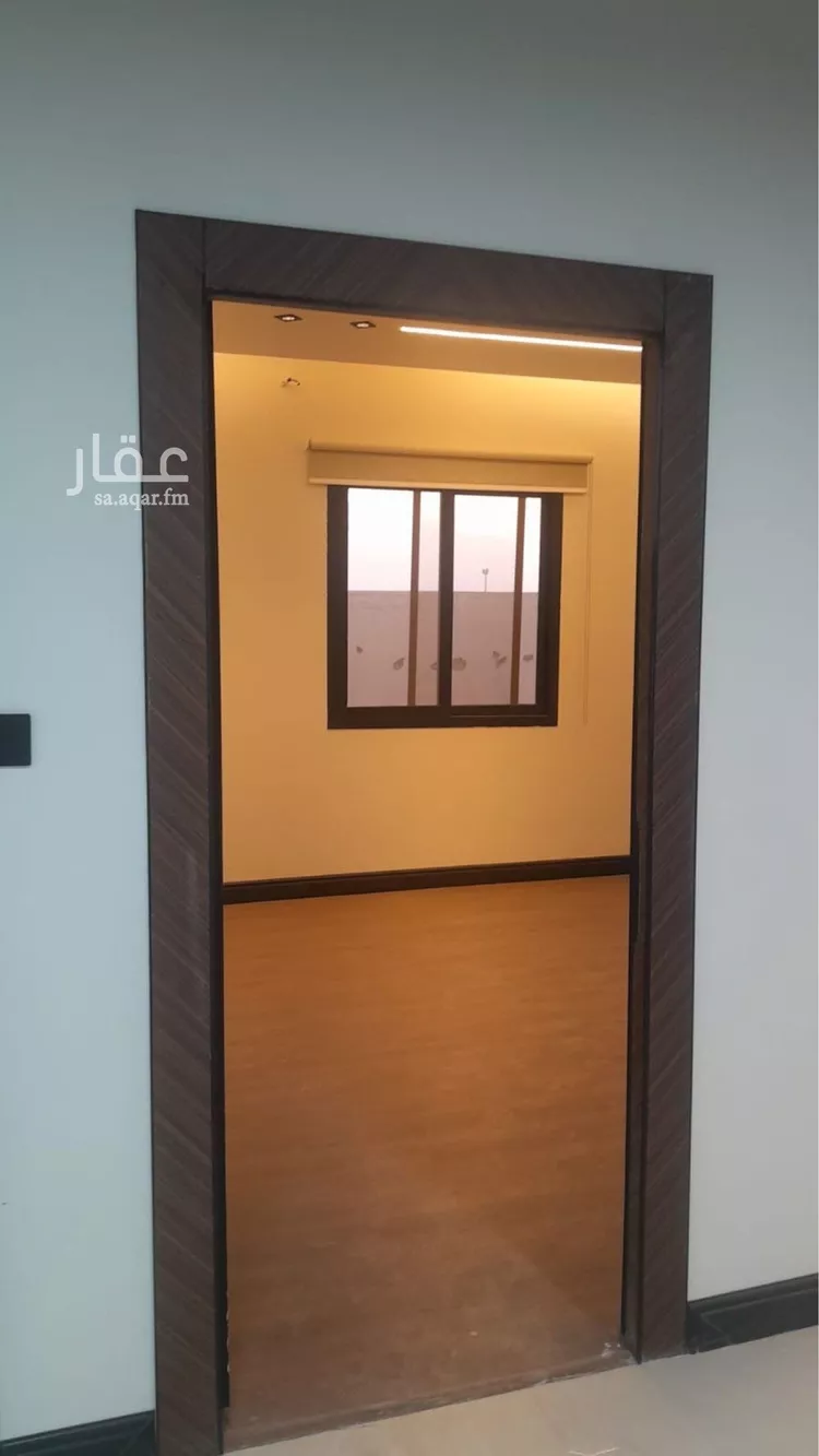 مكتب تجاري للإيجار في شارع ابي بكر الصديق الفرعي, حي الوادي, مدينة الرياض, منطقة الرياض صورة 4